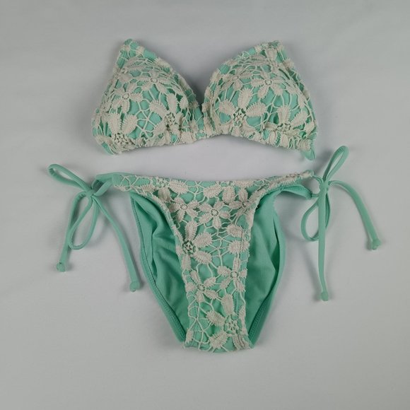 Xhilaration Swim Xhilaration Bikini Set Poshmark